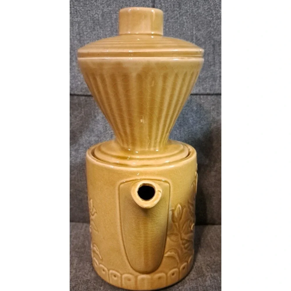 Vtg Yellow Hand Painted Ceramic‎ Tulip Pourover Teapot Made in Japan Farmhouse